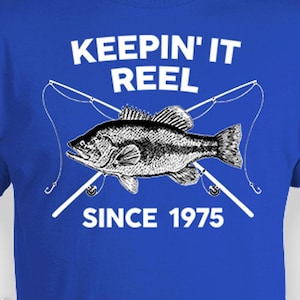 Shirt 50e verjaardag grappig vissen cadeau voor vissers T-shirt aangepast jaar 50e verjaardag T-shirt wordt vijftig jaar oud Keepin It Reel Since 1975