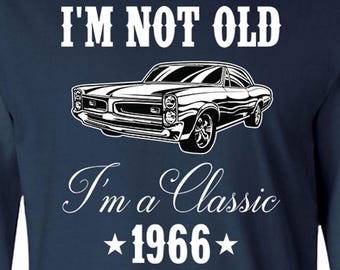 60-årsdag T-shirt för morfar, födelsedagspresent till bilälskare, personlig t-shirt, födelsedagspresent för män, födda 1966