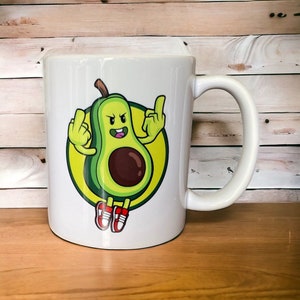 Taza de café, taza de té, taza de té con dibujo de aguacate grosero, haciendo el dedo medio, volteando el pájaro, 11 oz