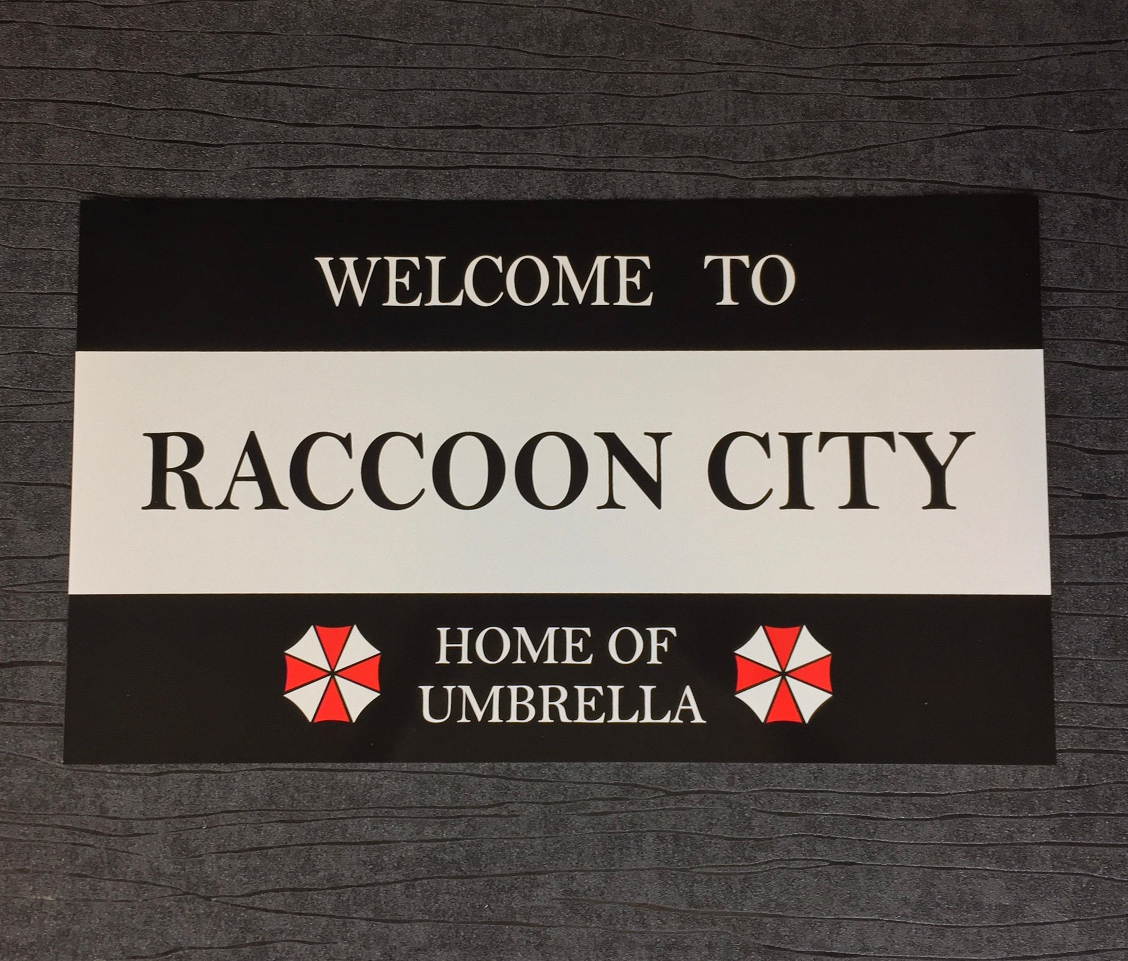 City sign welcome to. амбрелла город ракун сити. Welcome to the city коды. Welcome to memphis. ковингтон штат джорджия.