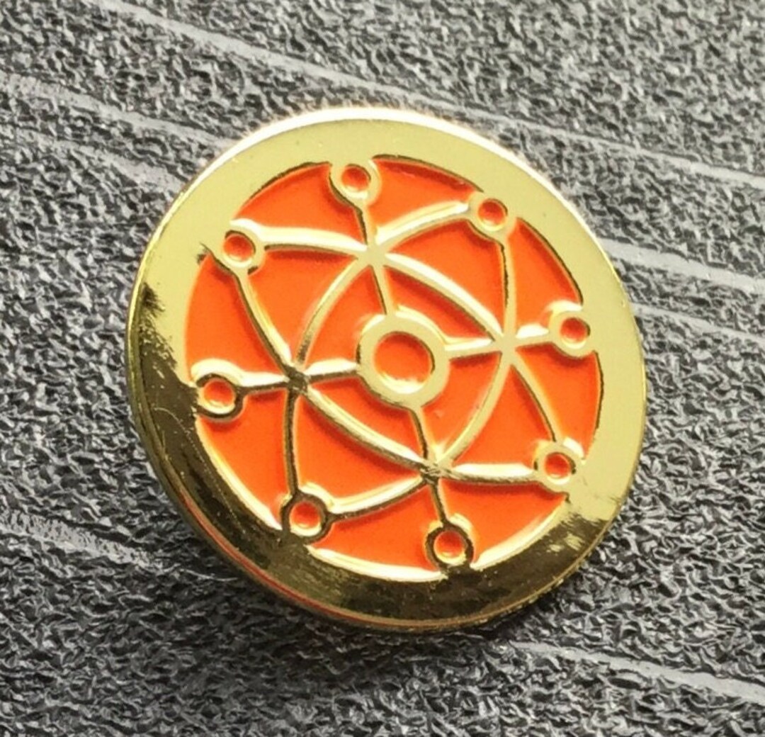 Alien USCSS Nostromo Weyland Yutani Crew Uniform Navigation Officer Pin ...