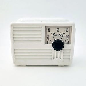 Vintage Ivalek De Luxe Crystal Radio Art Deco White Bakelite Mid Century Design