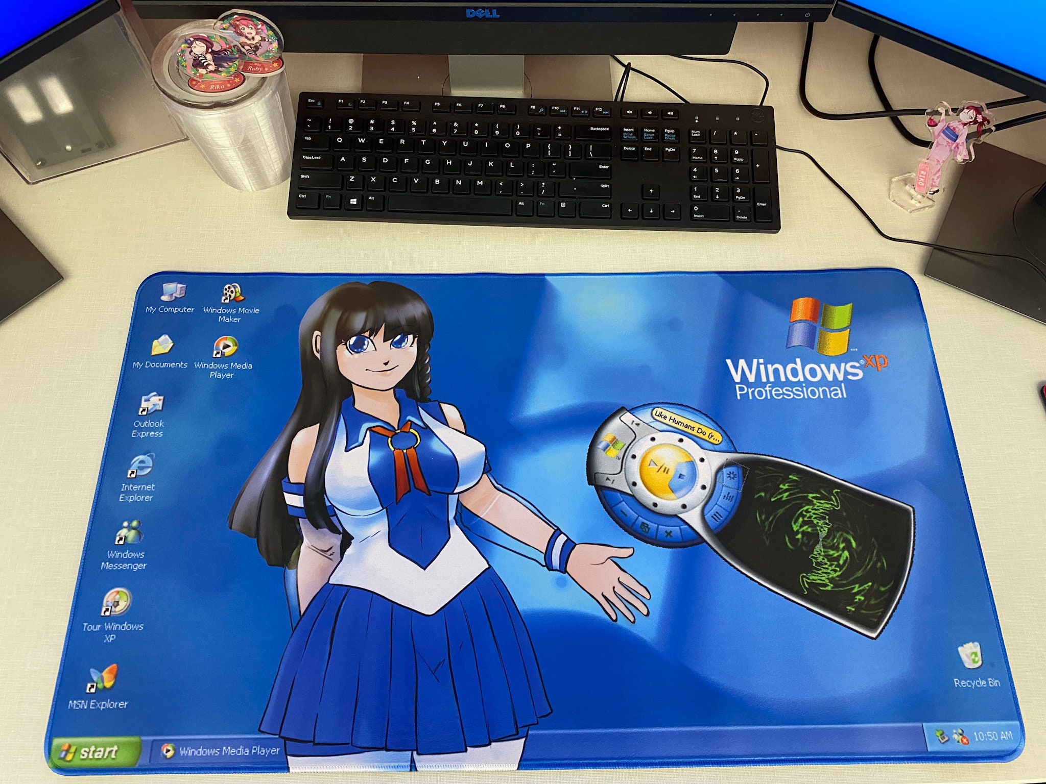 anthropomorphism blue os-tan windows xp