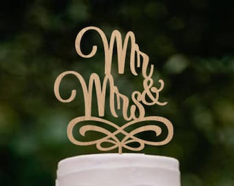 Mr & Mrs Wedding Cake Topper Wedding Date Topper Wooden Cake Topper Monogram Cake topper Rustic Wedding Personalized Topper Last Name Topper