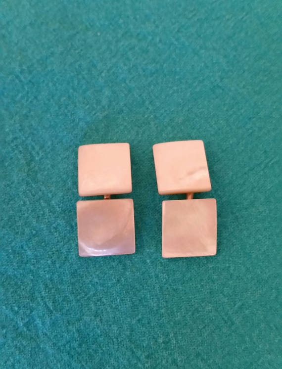 SALE Mother of Pearl Cufflinks