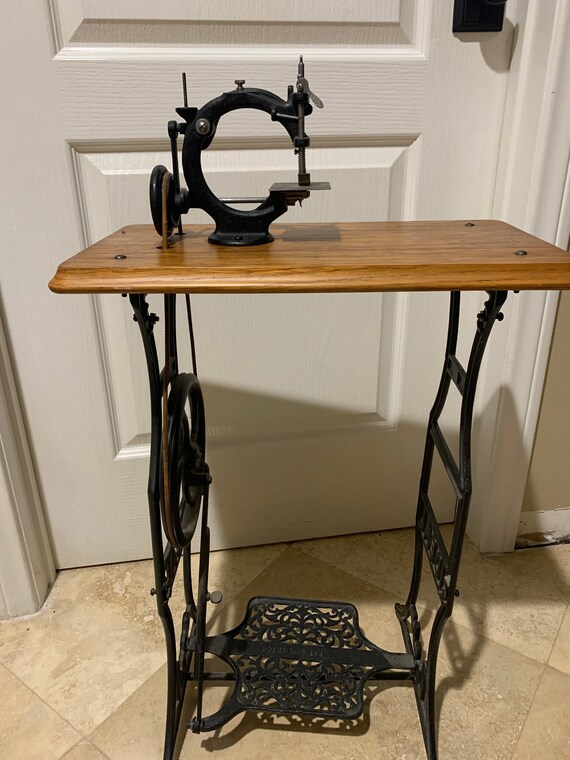 Ideal Antique Childs Treadle Sewing Machine cr 1910 Etsy