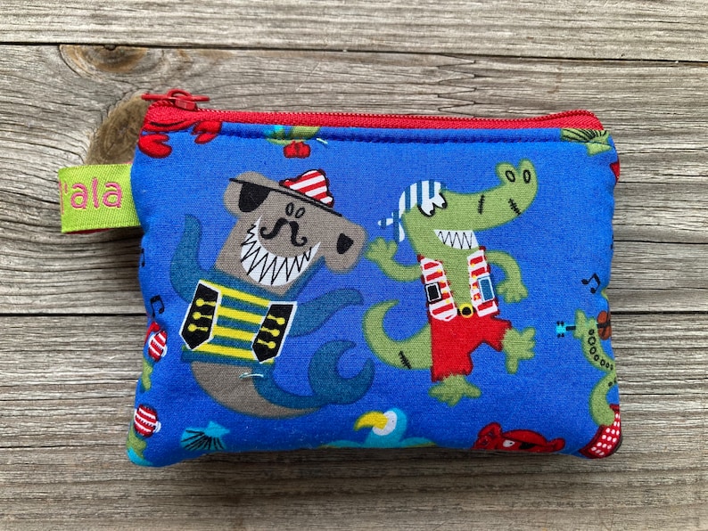 Purse underwater pirates blue image 1