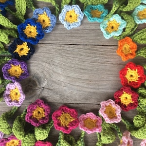 crocheted flower wreath for flower children, two-tone, various colors