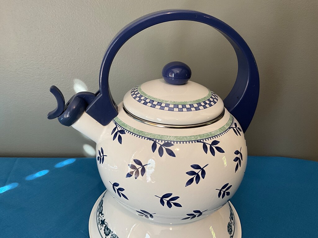 Teiera Smaltata 2 Litri Vintage - Bollitore Per Induzione E Gas, Acciaio Smaltato A Forma Di Pera, Regalo Casa