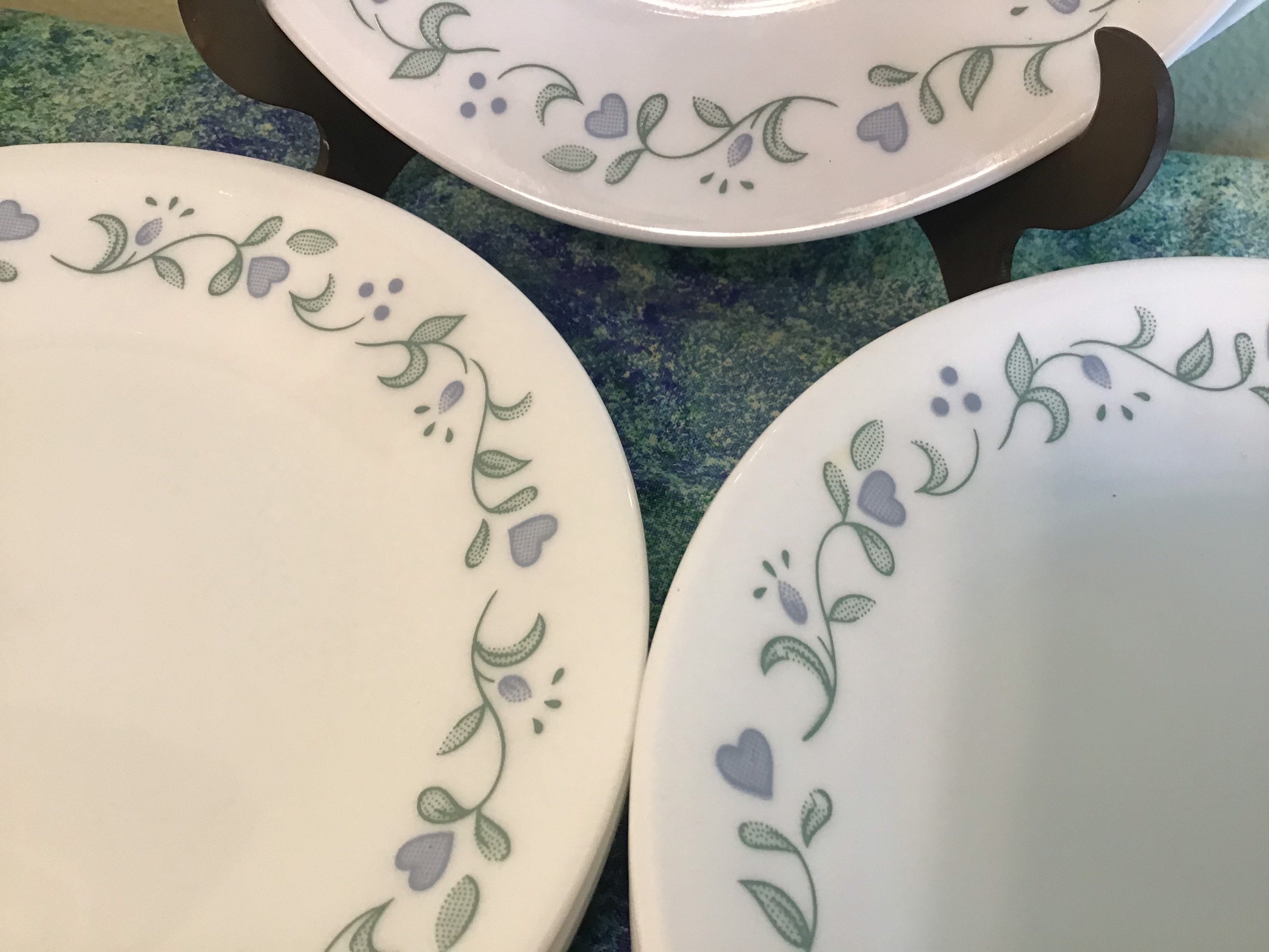 Vintage Corelle by Corning Country Cottage Pattern With Lavender Hearts ...
