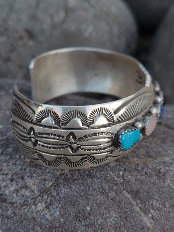 Signed Navajo Multi-Stone VTG Beautiful Cuff Hand… - image 6