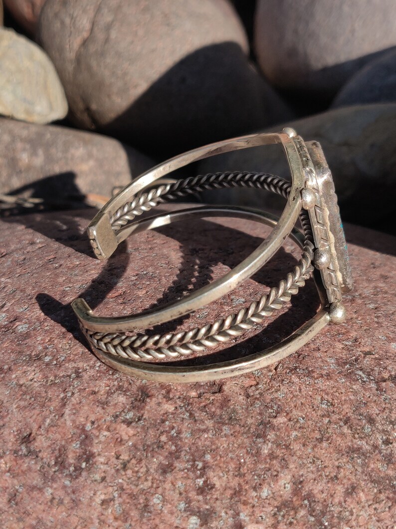Very Vivid Turquoise Vintage Navajo Silver Cuff