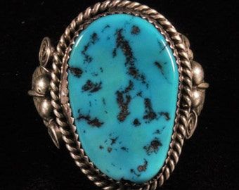 Sterling Silver DETAILED Navajo Turquoise Ring SLEEPING BEAUTY