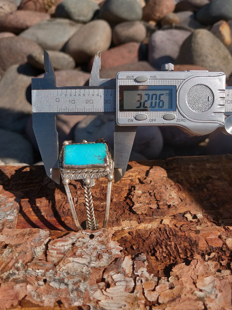 Very Vivid Turquoise Vintage Navajo Silver Cuff