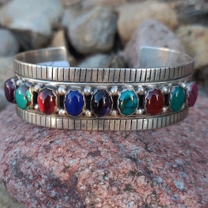 Breathtaking Bracelet With Multiple Colored Stones NAVAJO 925 VTG