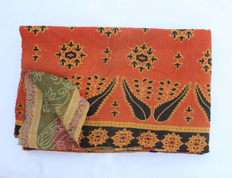Handmade Kantha Quilt Floral Design Reversible Kantha Blanket Indian Sari Kantha Throw Bohemian Kantha Bedspread Cotton Kantha Bed Cover