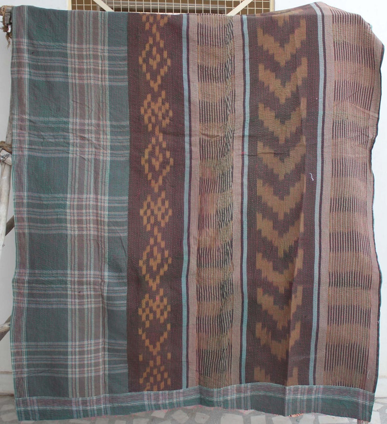 Indian Cotton Kantha Quilt Reversible Kantha Blanket Handmade Sari Kantha Throw Bohemian Bedspread Kantha Bed Cover