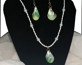 Abalone and faux pearl set