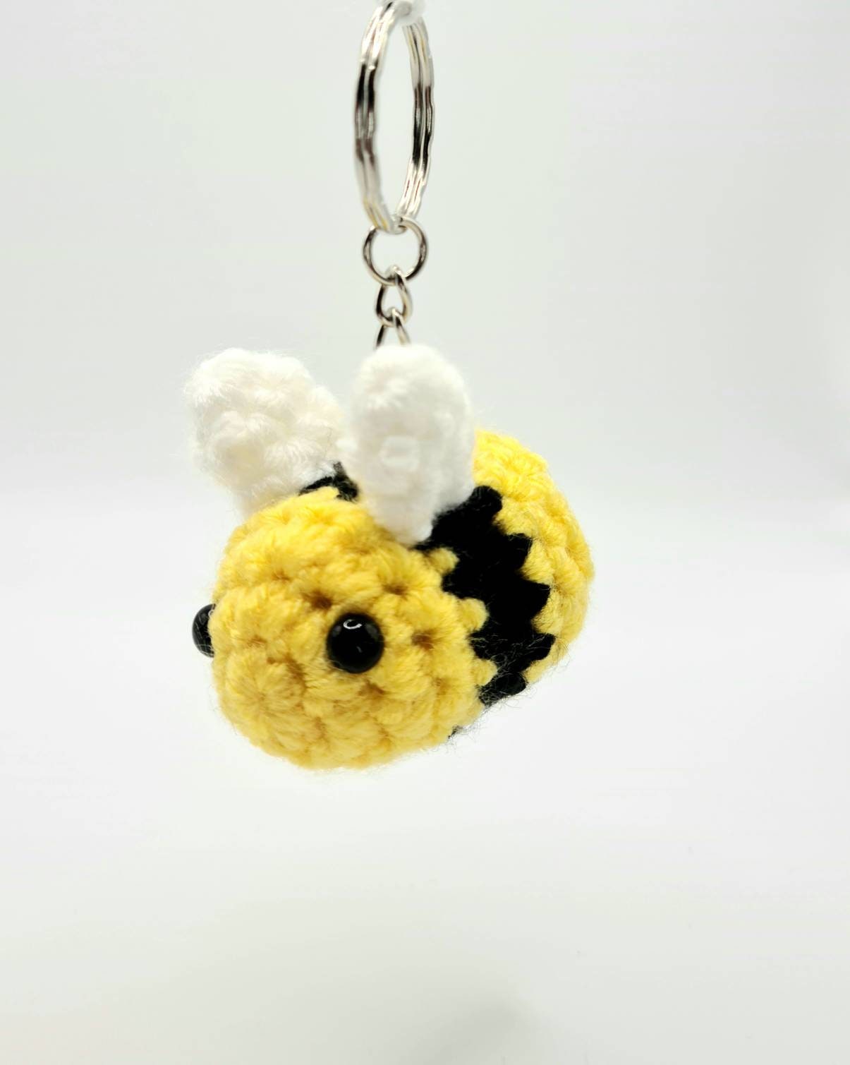 Crochet Bee Keyring Bee Keychain Gift for vegan save the Etsy