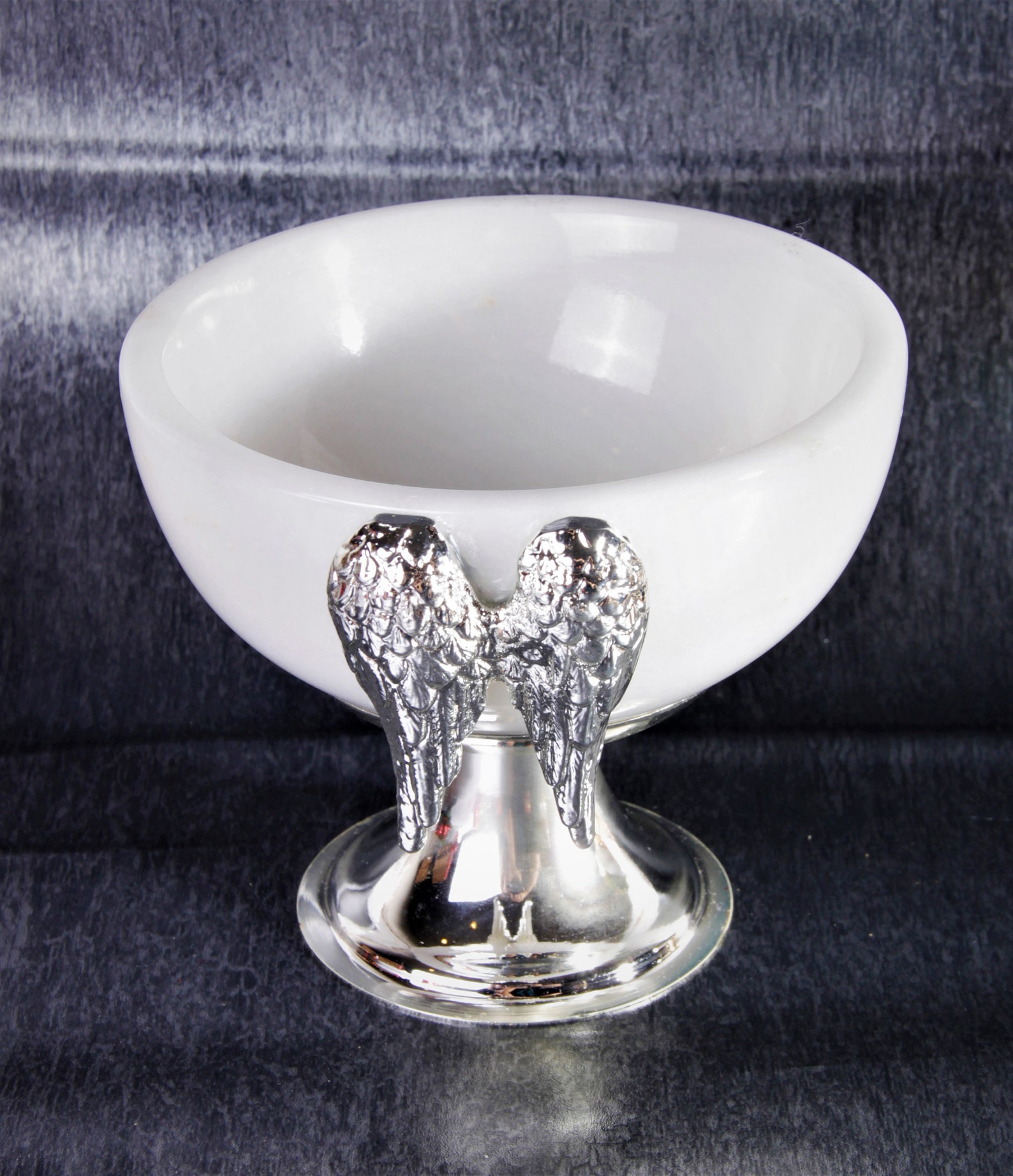 Decorative White Marble Bowl Gold Sycamore Leaf & Pedestal