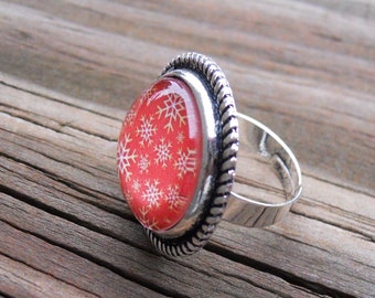 Snowflake Ring: Red & Gold, Antique Silver Finish Adjustable Bezel