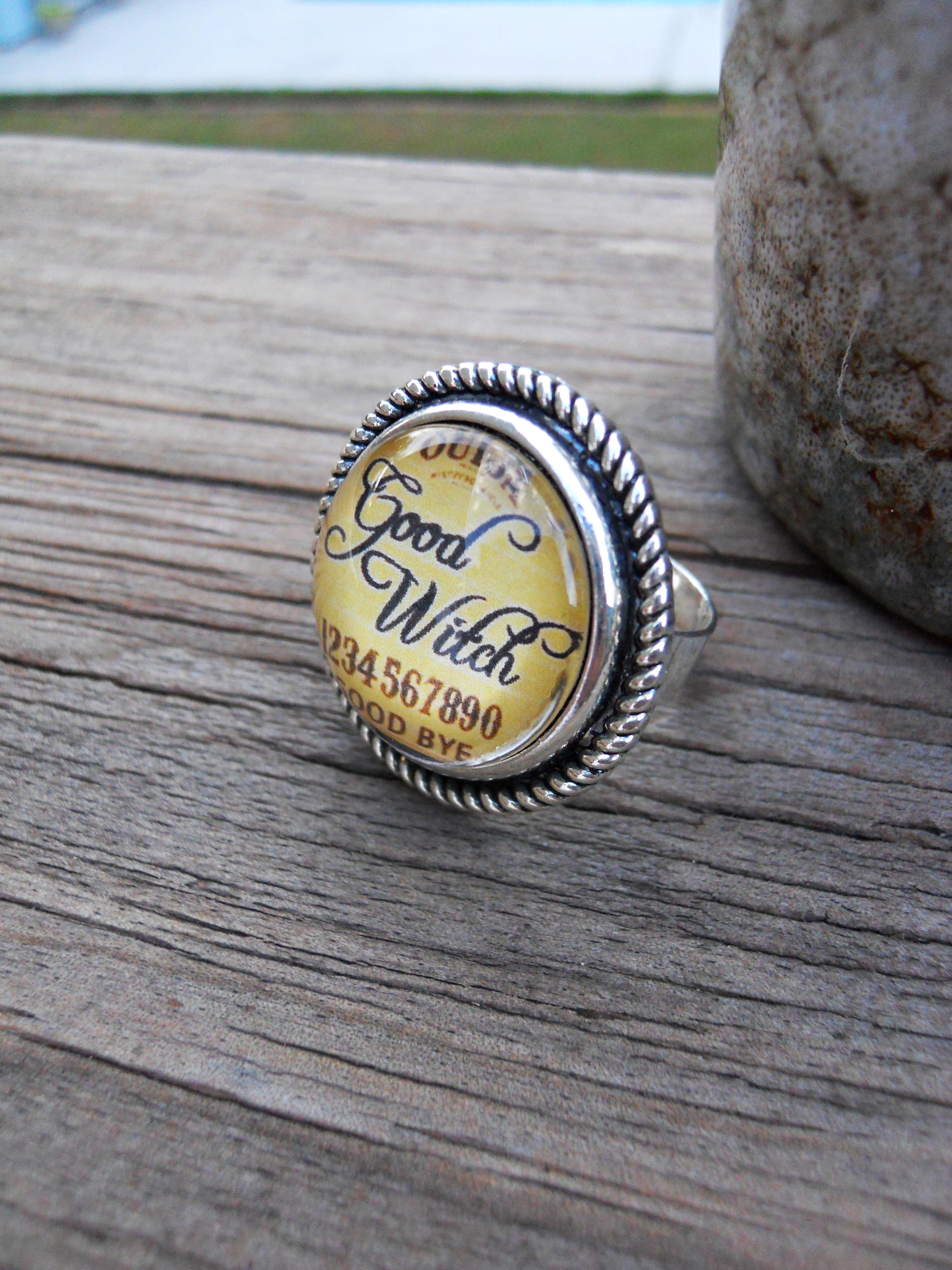 Gimmel ring good witch deals