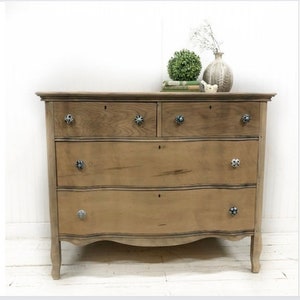 Antique on sale small dresser