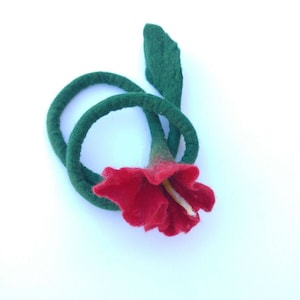 Handmade felt lily necklace scarf, wool necklace, handmade flower necklace or felt belt