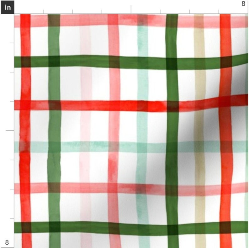 Puede incluir: Patr&oacute;n de cuadros de acuarela en rojo, verde y azul p&aacute;lido sobre un fondo blanco. El dise&ntilde;o presenta rayas verticales y horizontales que se cruzan, creando un dise&ntilde;o de cuadros cl&aacute;sico. Las rayas var&iacute;an en ancho y opacidad.