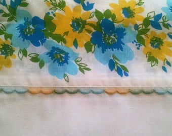 Pretty Retro Vintage Floral Double Flat Sheet Bibb Percale Blue Yellow White Green Leaves in Package Unused Shabby Cottage Chic Made in USA