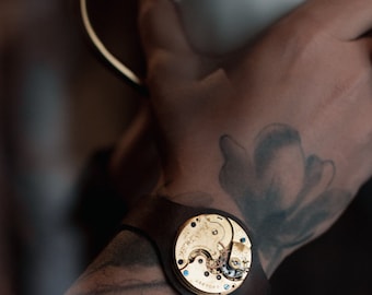 Armband gemaakt van echte pocket horloge beweging en echte leer, zak horloge beweging, steampunk met de hand gemaakt retro antieke horloge geweldig cadeau