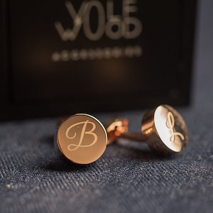 Abotoaduras de ouro rosa com letras gravadas em metal personalizadas, abotoaduras retrô vintage steampunk feitas à mão, ótimo presente para homens