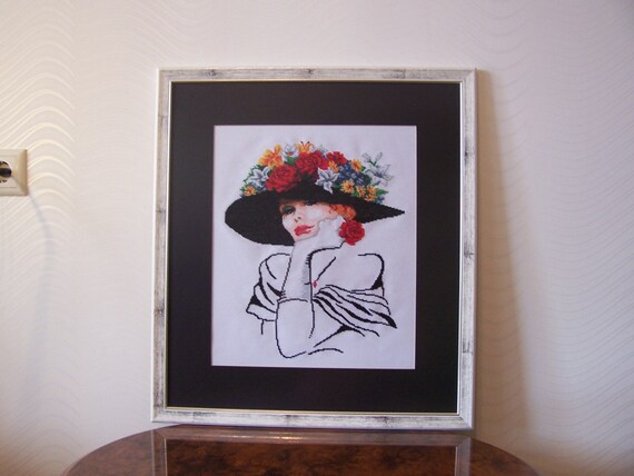 Download The Lady In The Hat Etsy