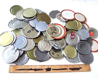 Lote de 85 tapas redondas de metal para latas de comida, material para manualidades y arte en metal, ensamblaje, tapas de latas recicladas, producto estadounidense, tapas de latas recicladas
