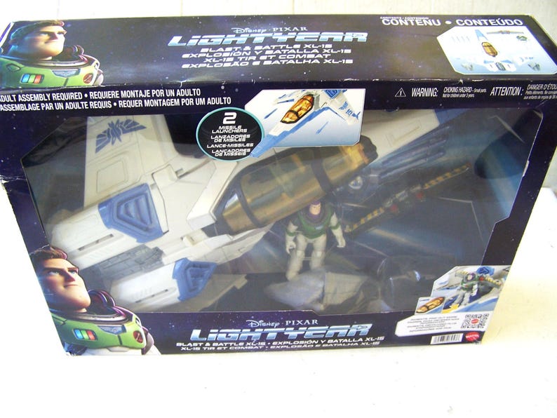 Buzz Lightyear Blast & Battle XL-15 Ny oöppnad låda, Samlarfigurset, Födelsedagspresent, Amerikansk säljare, Lightyear Rymdjet bild 2