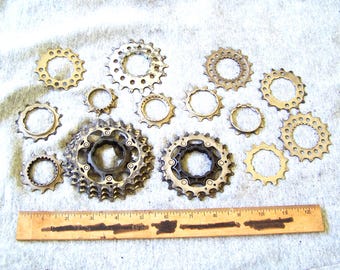 Steel Bicycle Gears or Sprockets Lot of 14, Industrial Art Supply, Metal Sculpture Parts, Recycled Bike Parts, Craft Supply, American Seller