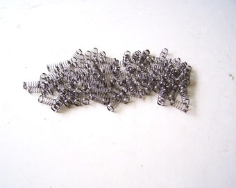 Small Metal Springs 1/4" diameter 5/8" length Lot of 100, Small Wire Springs, Computer Keyboard Springs, Recycled Computer Parts