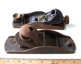 Vintage Wood Planes Lot of Two, Rusty Tools, American Seller, Wood Planers, Hand Planes, Block Planes, Vintage Tools, Barn Decor, Old Tools