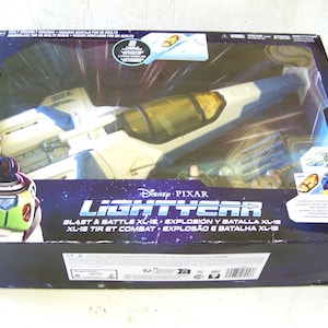 Buzz Lightyear Blast & Battle XL-15 Ny oöppnad låda, Samlarfigurset, Födelsedagspresent, Amerikansk säljare, Lightyear Rymdjet bild 1
