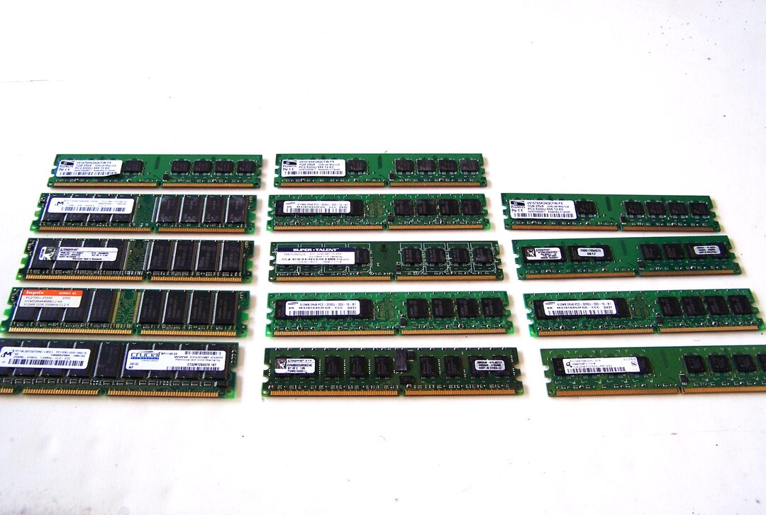 Computer RAM or Memory Sticks Gold Fingered 14 Pieces, Jewelry and ...