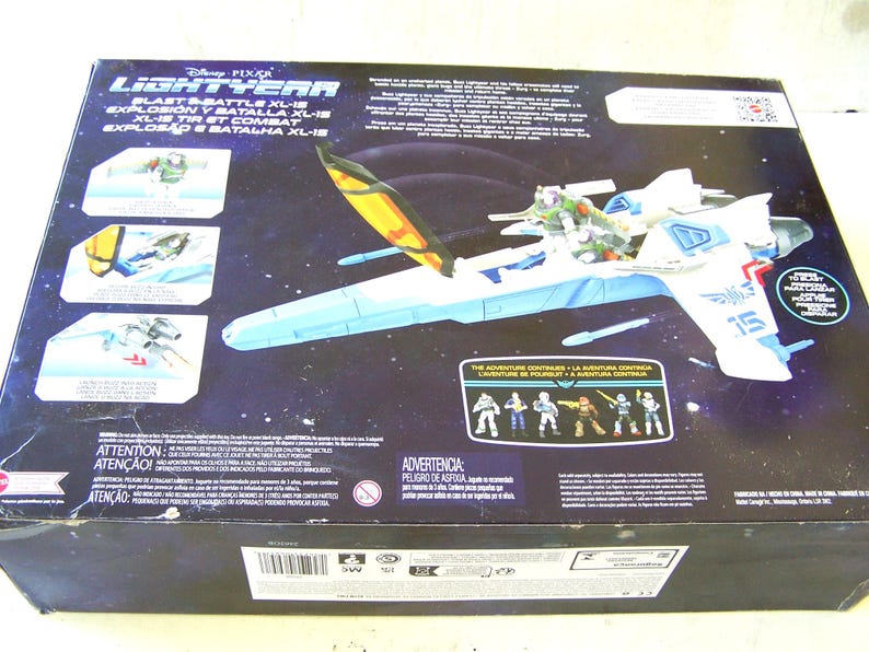 Buzz Lightyear Blast & Battle XL-15 Ny oöppnad låda, Samlarfigurset, Födelsedagspresent, Amerikansk säljare, Lightyear Rymdjet bild 5