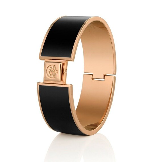 Newbridge silverware shop bangles