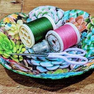Fabric Bowl Pattern: Scalloped Edge, English Paper Piecing (PDF Pattern)