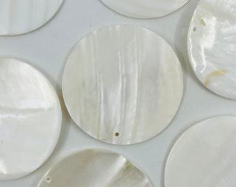 Disco de nácar natural: concha redonda de 60 mm para la fabricación de joyas.