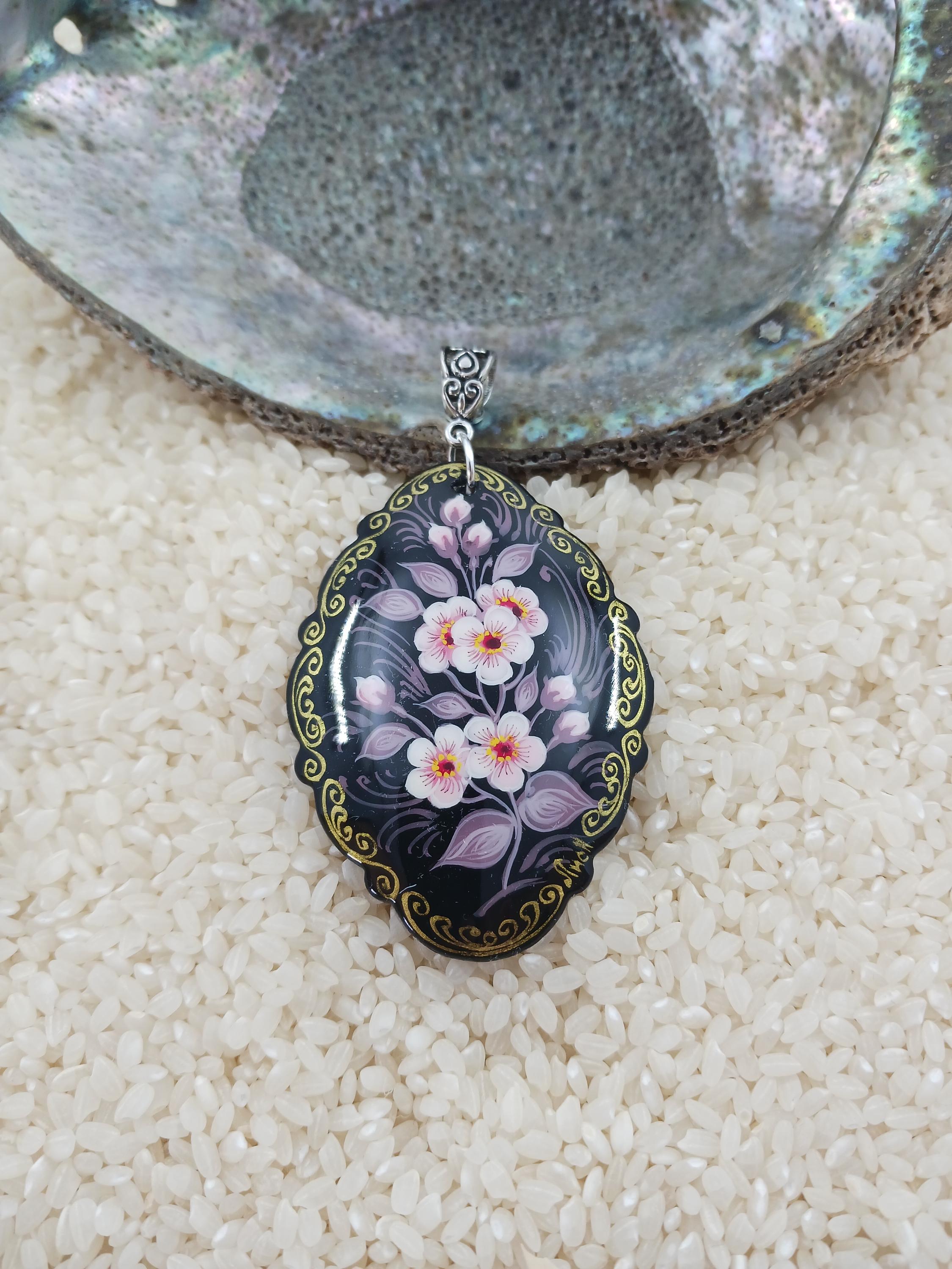 手描きの桜ペンダント、ミニチュア漆芸 - Etsy 日本