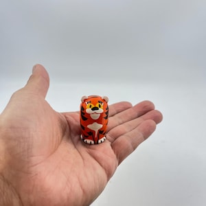 Tiny nesting doll, tiger nesting doll, Hand Painted, Russian nesting doll, 5 piece dolls, Matryoshka Doll, Wooden doll, Global Curiosity