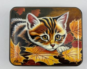 Hand Painted, Orange Tabby Cat Box, Lacquer Art Box, Paper Mache