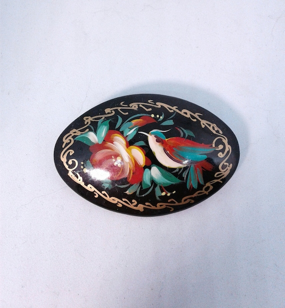 Hand Painted Bird & Flower Brooch: Zhostovo Lacquer Art Pin  display picture 3