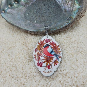 Handgemalte Dompfaff Anhänger Schmuck, Pappmaché, Lackkunst, Miniaturmalerei, Global Curiosity, Weihnachtsgeschenk, Frühlingstrend, rot