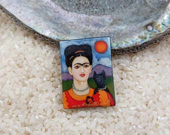 Frida beads, Frida with cat, Hand painted bead, Frida Kahlo jewelry, lacquer art, global curiosity, miniature painting, fine art beads,